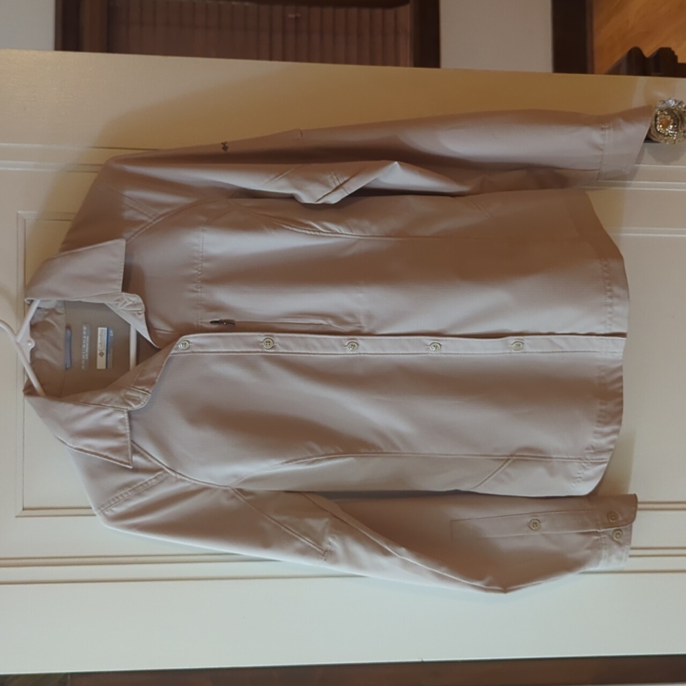 Columbia Omni-Shade Sun Protection button down
